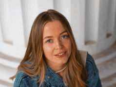 Anne (23) is veganist en stelt een harde regel: geen vlees eten waar zij bij is