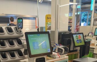 Altijd controle bij de zelfscan: dit is de échte reden dat jij eruit wordt gehaald