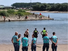 Dappere vrouw (42) redt kinderen uit de Waal, maar betaalt met haar leven