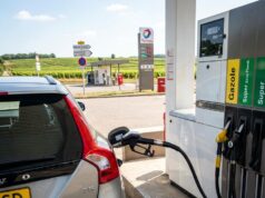 Op weg naar Frankrijk? ANWB: tank deze brandstof niet, dit kan je motor duur komen te staan