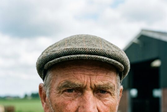 Johan (75) ziet dubbele maat: bij Extinction Rebellion mag het wél, maar boeren zijn direct de klos